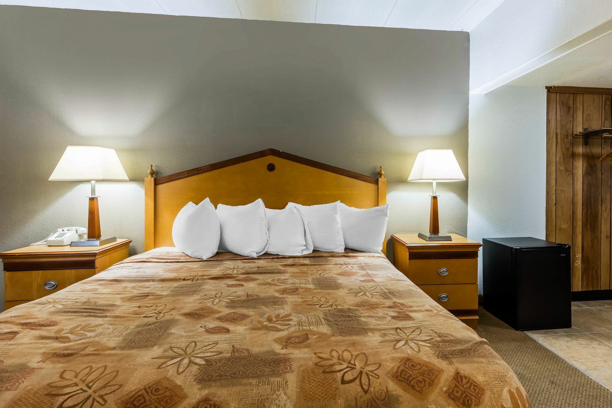 Lotus By Hotel Inn - Hot Springs Exterior foto